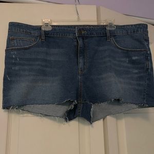 Universal Thread Jean shorts